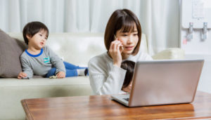 派遣で働くシングルマザーは将来のステップアップと考えて